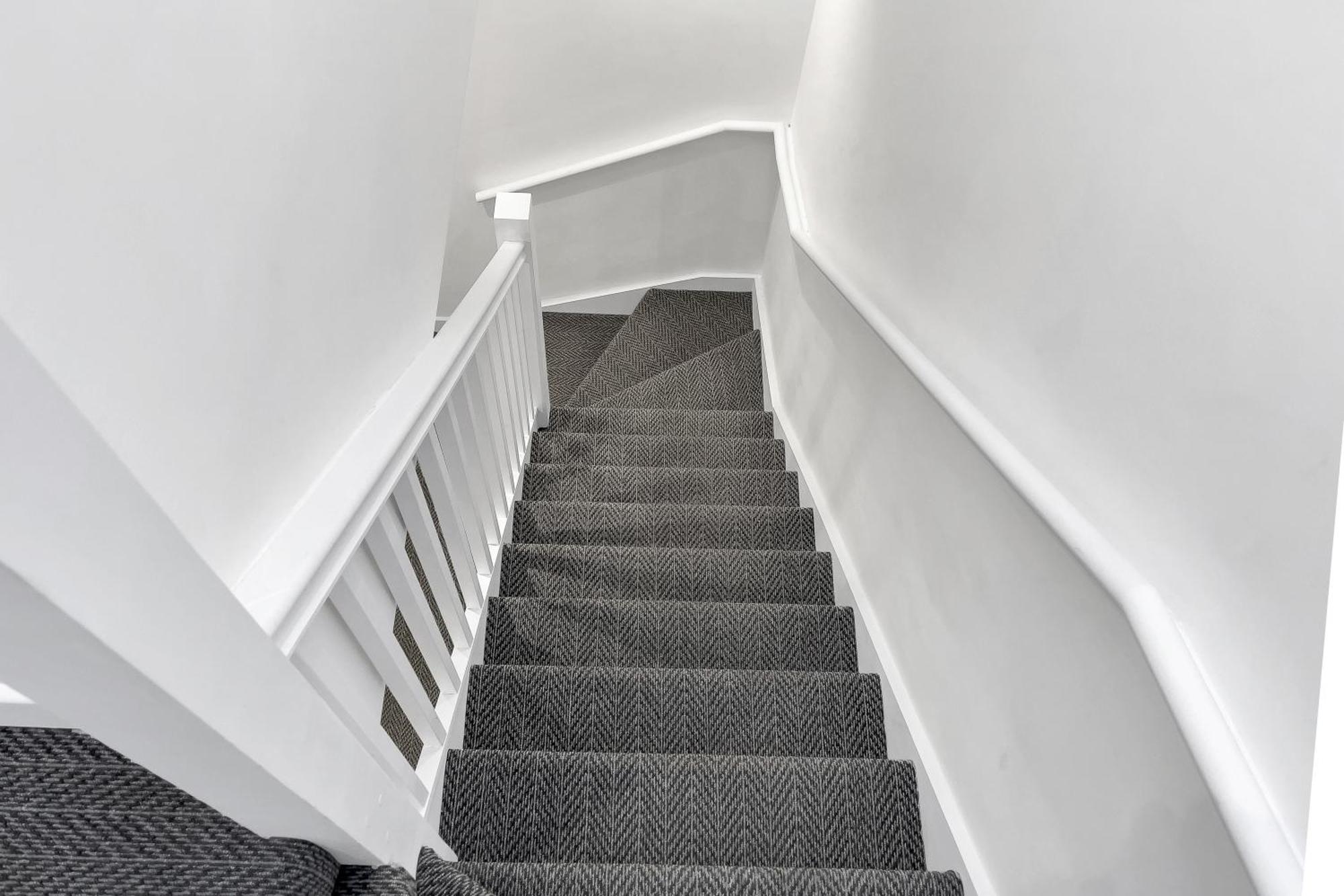 Homely North London Apartments Hendon The Hyde Exterior photo