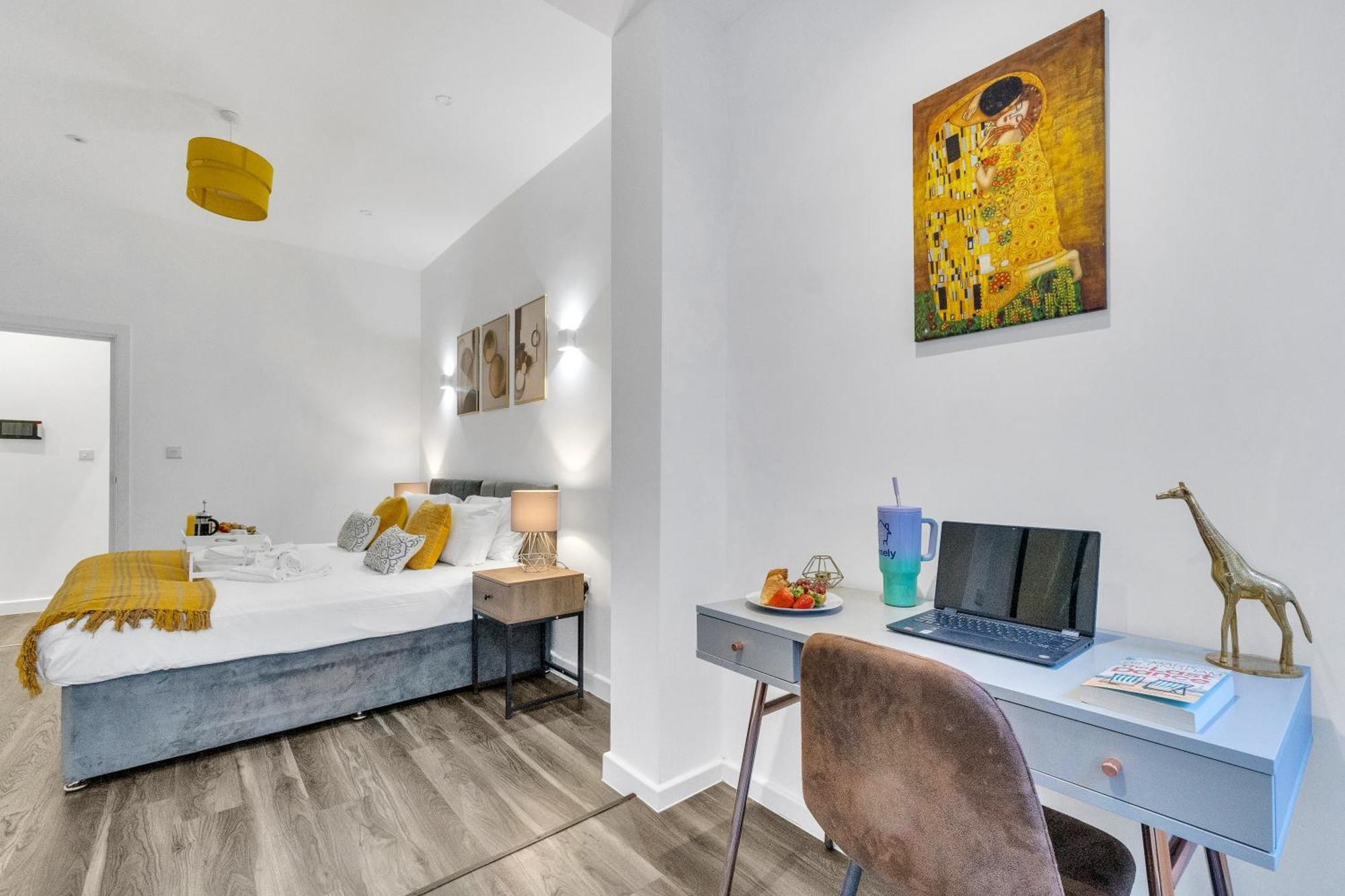 Homely North London Apartments Hendon The Hyde Exterior photo